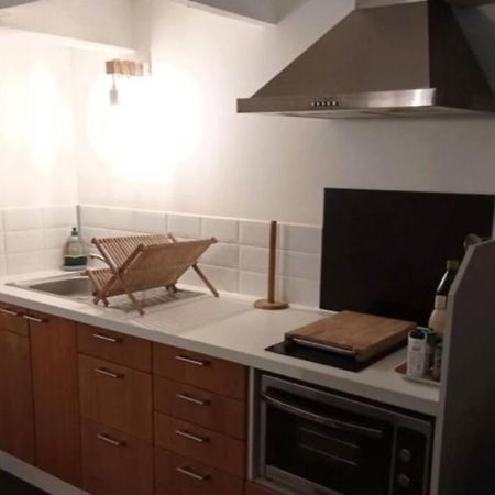Joli Duplex En Centre Ville De 40M2 Climatise Истр Экстерьер фото
